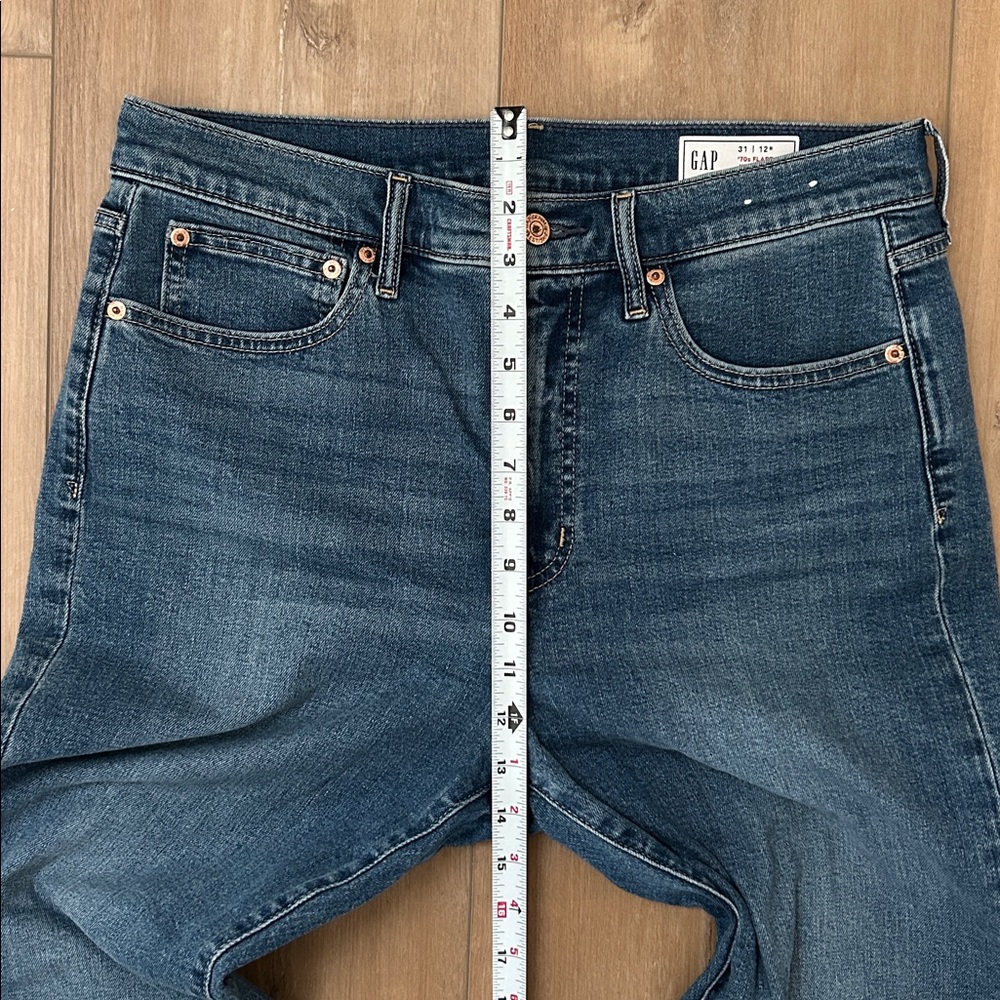 NWOT - GAP 70’ Flare High-Rise Jeans - Picture 13 of 15